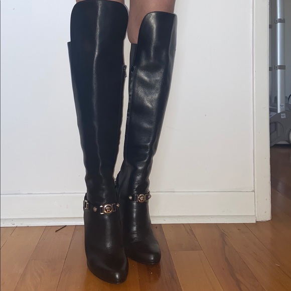 Versace Shoes - VERSACE KNEE HIGH HEEL BOOTS